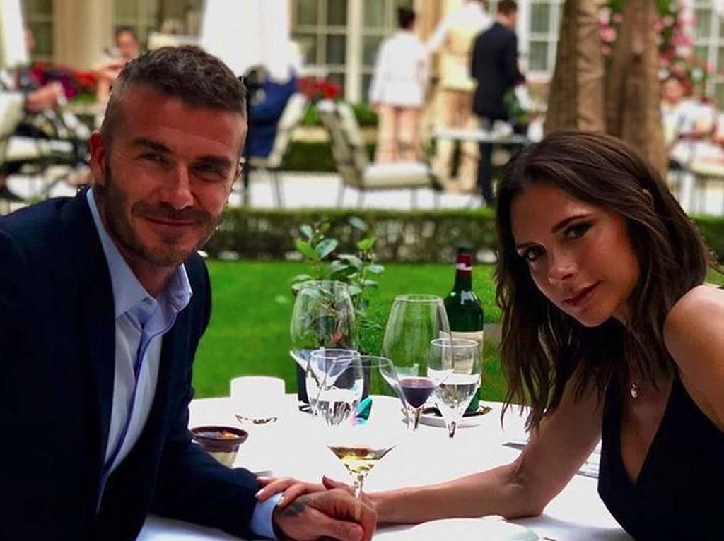 Happy Anniversary David Beckham dan Victoria Happy Anniversary David Beckham dan Victoria