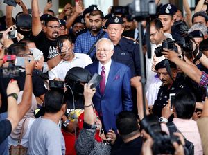 Baru Bayar Separuh Uang Jaminan, Najib Telah Pulang ke Rumah Baru Bayar Separuh Uang Jaminan, Najib Telah Pulang ke Rumah