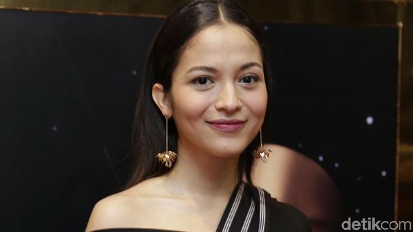 Putri Marino si Bumil Cantik