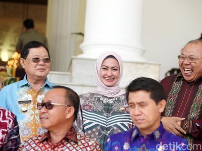 Melihat Gaya Bupati se-Indonesia Saat Berkumpul di Istana Bogor