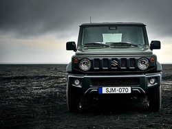 Suzuki Jimny Berpintu 5 Khusus di India