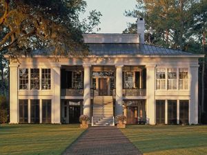 Batman Jual Rumah Mewah Rp 125 Miliar