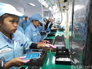 Intip Proses Pembuatan Ponsel Honor di Batam Intip Proses Pembuatan Ponsel Honor di Batam