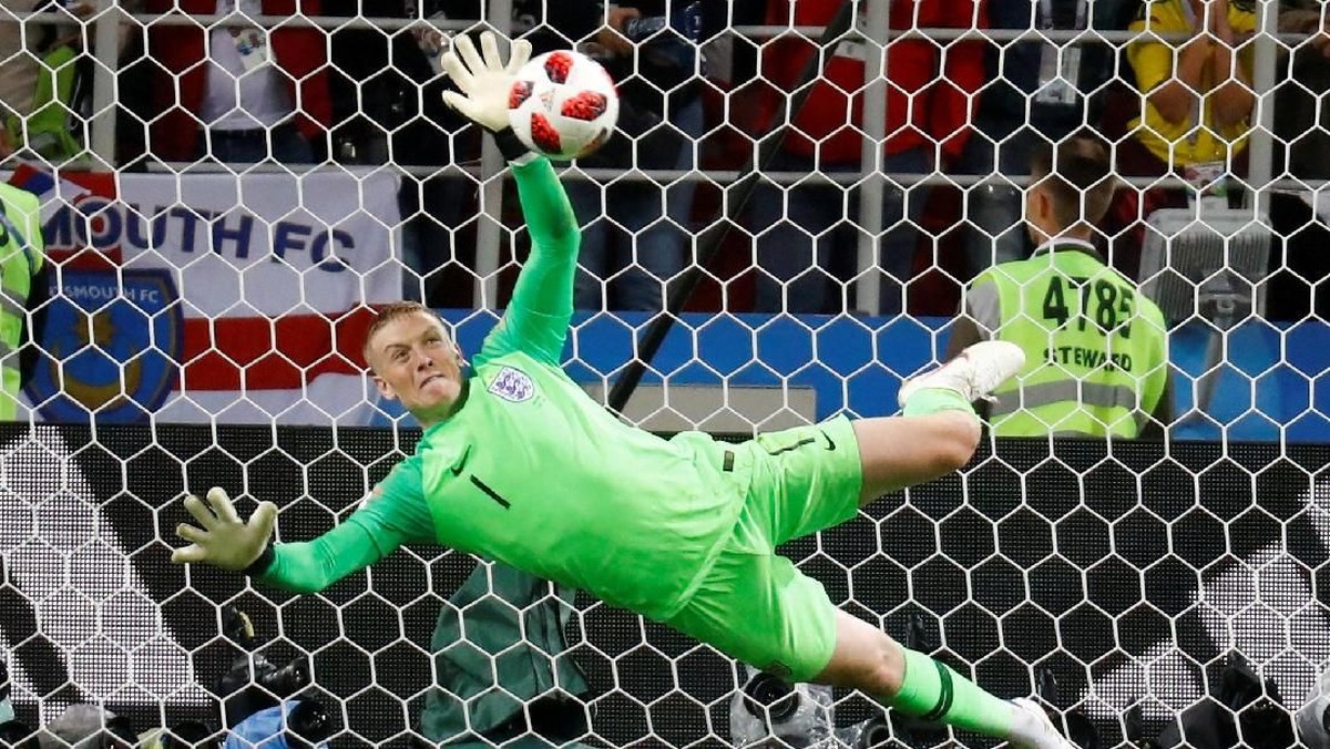 Jordan Pickford mengaku mentalnya menjadi lebih kuat berkat pengalaman main di divisi bawah sepakbola Inggris. (Foto: Kai Pfaffenbach/Reuters)