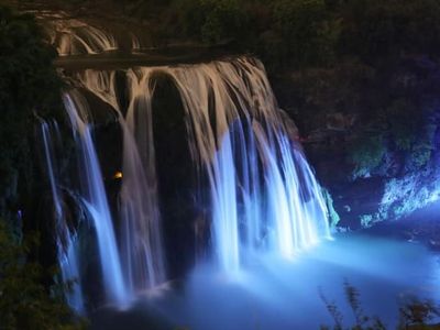 Foto: Air Terjun Favorit Warga China