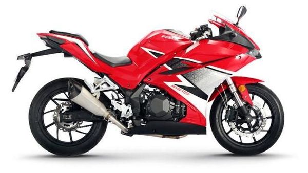Motor China Ini Mirip Honda CBR250RR