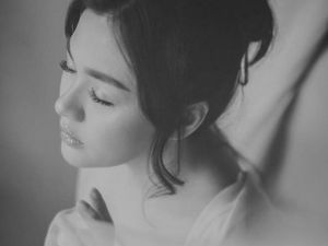 Beda! Foto Maternity Vicky Shu