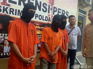 Polisi: Pembobol Rumah di Sumsel Wakafkan Uang Curiannya ke Masjid Polisi: Pembobol Rumah di Sumsel Wakafkan Uang Curiannya ke Masjid