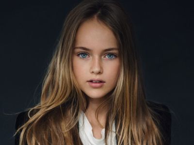 Foto Maternity Vicky Shu hingga Gadis Tercantik Sedunia