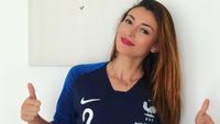 Liburannya Rachel Trapani, Si Cantik Pacar Bek Kanan Timnas Prancis