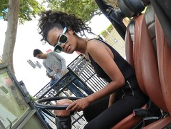 Cerita Model India yang Kebanjiran Tawaran Kerja karena Mirip Rihanna