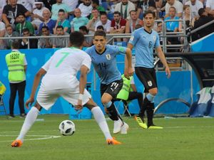 Liburan Cinta Keluarga ala Lucas Torreira, Bintang Sepakbola Uruguay