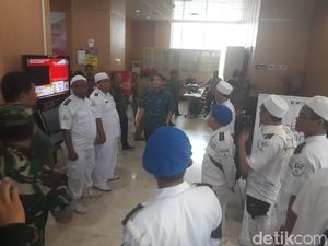Setelah ke Bareskrim, Perwakilan Massa Aksi 67 Tiba di Kemendagri