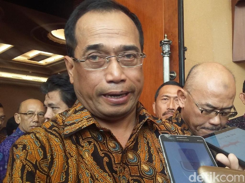 Pemerintah Wacanakan Angkutan Umum Berbasis Online Pemerintah Wacanakan Angkutan Umum Berbasis Online