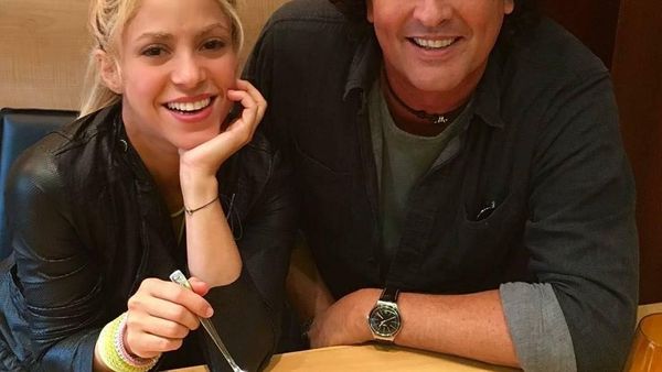 Intip Momen Makan Si Sexy Shakira, Istri Gerard Pique