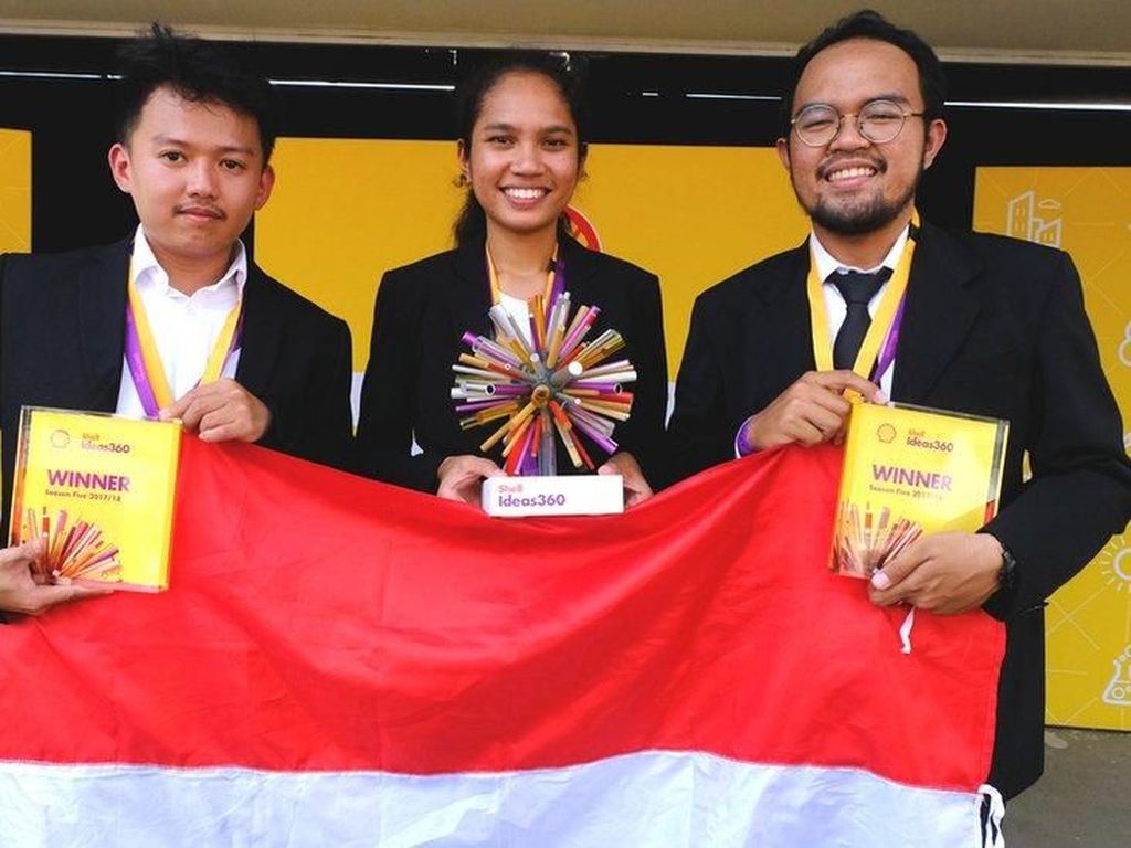 Mahasiswa RI Juara Dunia Teknologi Mobil Bahan Bakar Sampah Plastik Mahasiswa RI Juara Dunia Teknologi Mobil Bahan Bakar Sampah Plastik