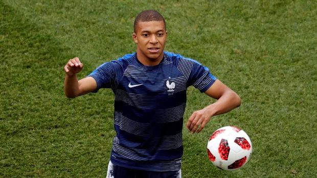 Kylian Mbappe bukan hanya akurat dalam menembak, tapi juga memiliki umpan-umpan bagus di depan. (