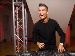 Duit Transfer Ronaldo ke Juve, Bisa Beli Xpander 8.000 Unit Lebih