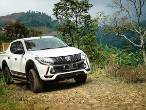 Jelajahi Kawasan Gunung Bromo dengan The Urban Adventurer Jelajahi Kawasan Gunung Bromo dengan The Urban Adventurer