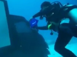 Cari Korban, Penyelam TNI AL Masuk ke Lambung KM Lestari Maju