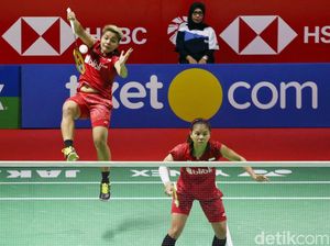 Greysia/Apriyani Pijak Perempatfinal Kejuaraan Dunia, Fajar/Rian Terhenti Greysia/Apriyani Pijak Perempatfinal Kejuaraan Dunia, Fajar/Rian Terhenti