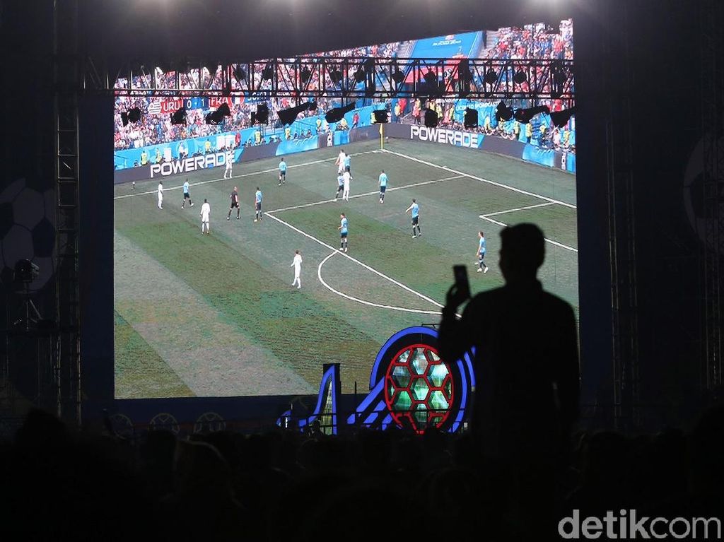 Saran Kemenkes Agar Tak Kurang Tidur Meski Nonton Piala Dunia 2018 Saran Kemenkes Agar Tak Kurang Tidur Meski Nonton Piala Dunia 2018