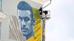 Adu Keren Mural Neymar, Messi, dan Ronaldo di Kazan