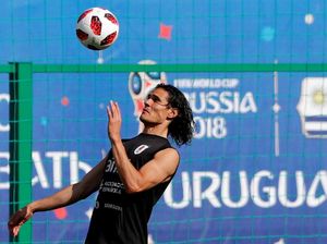 Teka-Teki Tabarez soal Kondisi Cavani Teka-Teki Tabarez soal Kondisi Cavani