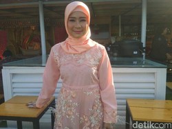 Jelang Nikah, Chikita Meidy Gelar Pengajian Hingga Malam Bainai