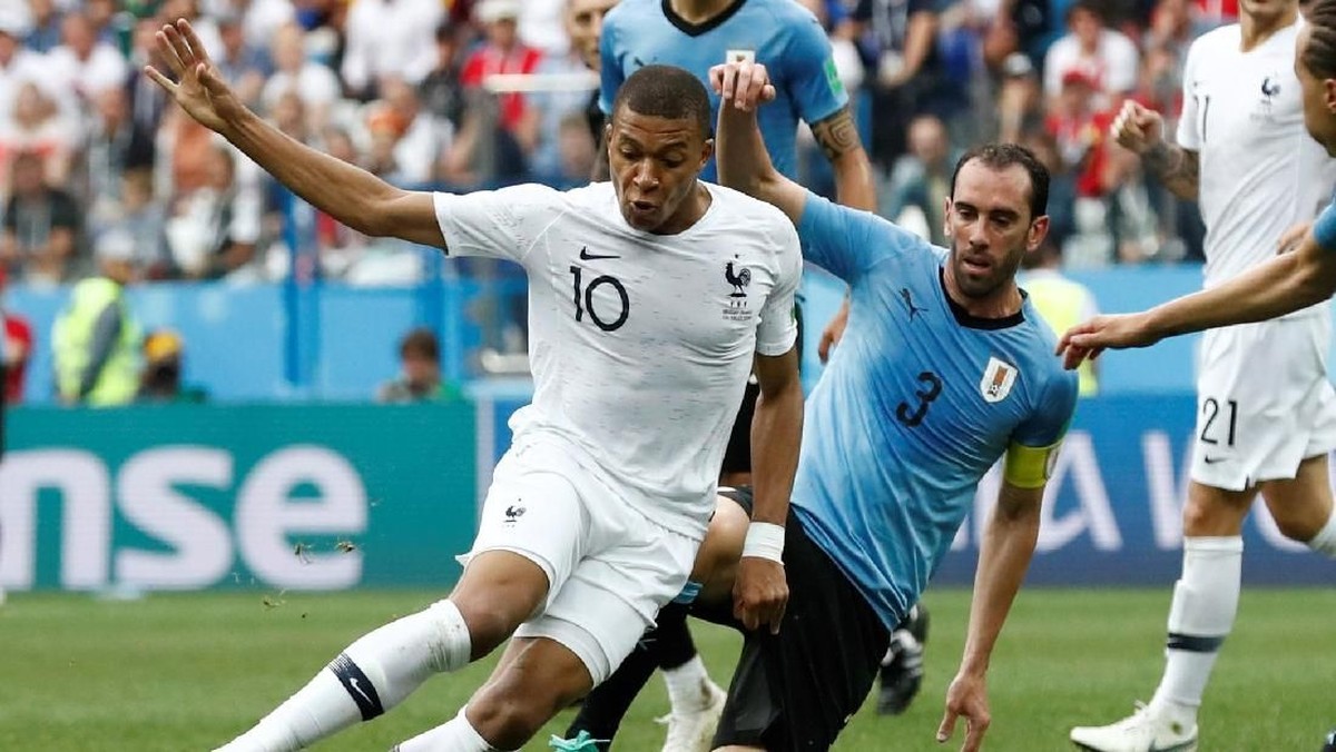 Prancis mengalahkan Uruguay 2-0 di perempatfinal Piala Dunia 2018. (Foto: Damir Sagolj/REUTERS)