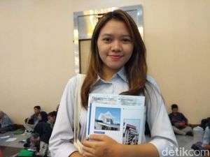 Deretan Perempuan Cantik Ini Rela Desak-desakan di Smesco, Cari Apa? Deretan Perempuan Cantik Ini Rela Desak-desakan di Smesco, Cari Apa?