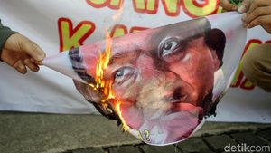 Protes Kebijakan Anies, FUIR Demo di Balai Kota