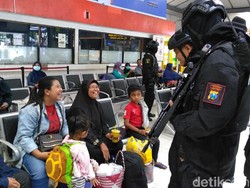 Persempit Ruang Gerak Pemilik Bom Pasuruan, Polisi Sisir Stasiun