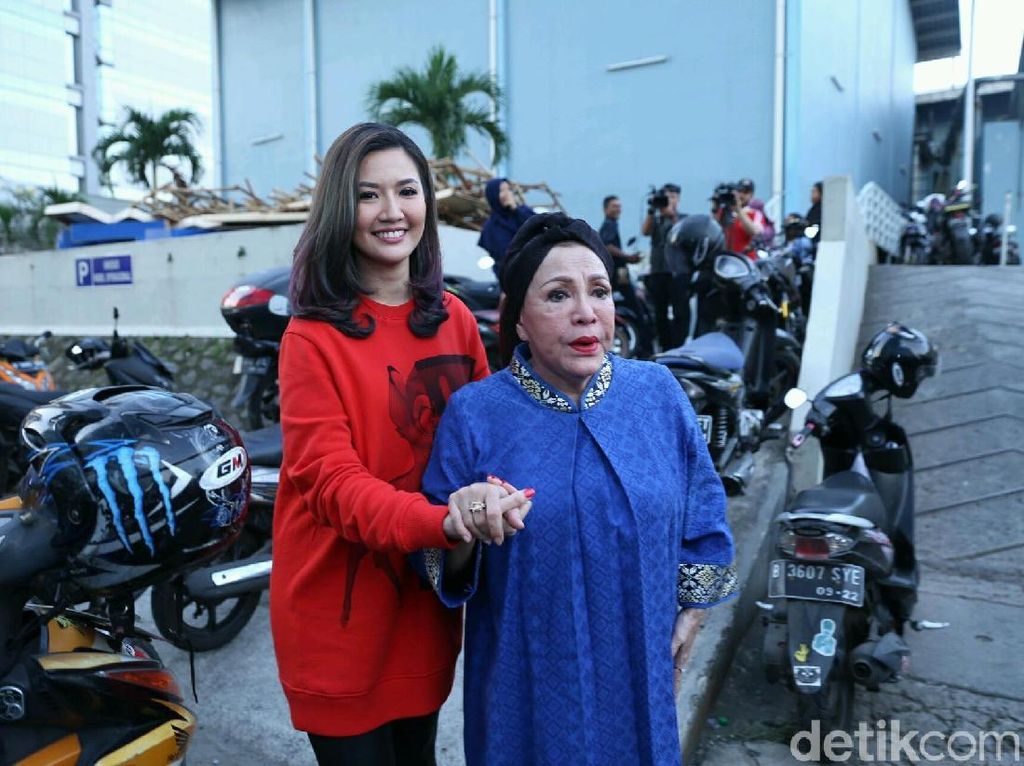 Cerita Mpok Atiek Mimpi Meninggal Cerita Mpok Atiek Mimpi Meninggal
