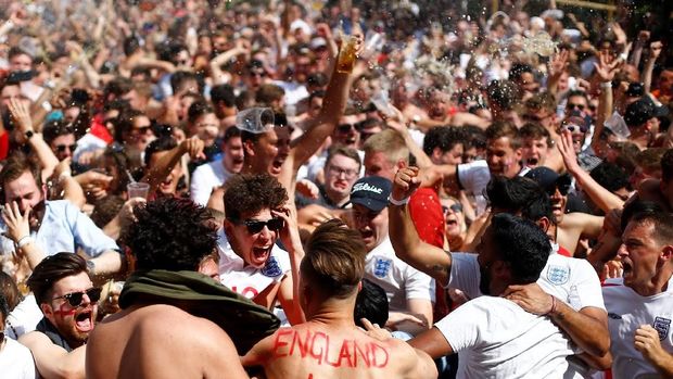 Suporter Inggris akan meneriakkan dukungan untuk timnya di semifinal Piala Dunia 2018.
