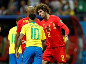 Brasil Vs Belgia: Neymar Ada di Saku Fellaini Brasil Vs Belgia: Neymar Ada di Saku Fellaini