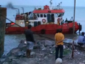 Tim Sar Temukan Jejak Kapal yang Hilang Kontak di Karawang