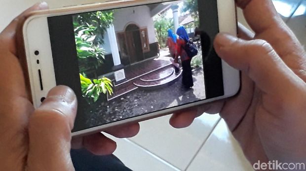 Tim Datangi Rumah Calon Siswa ber-SKTM, Hasilnya Mengejutkan