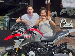 12 Tahun Menikah, Begini Momen Romantis Ari Wibowo dan Inge