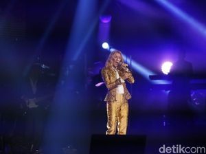 The Power of Love Jadi Lagu Pertama Celine Dion di Konser Indonesia The Power of Love Jadi Lagu Pertama Celine Dion di Konser Indonesia