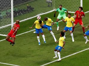 Video: Fernandinho Bunuh Diri, Brasil 0-1 Belgia