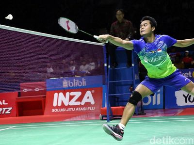 Tontowi Ahmad Gantung Raket, Yuk Lihat Lagi Aksinya buat Merah Putih