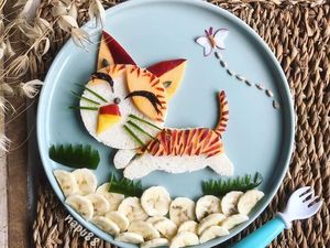 Khusus Buat si Kecil! 12 Makanan Lucu Bentuk Nemo Hingga Burung Merak