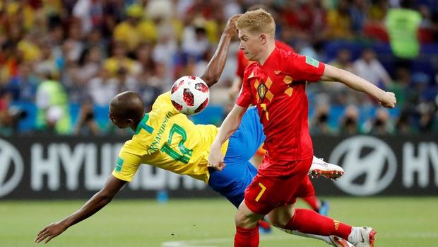 Peluang pertama Belgia diciptakan Kevin De Bruyne. (