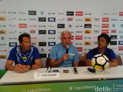 Usai Kalah Tandang, Persib Kini Bertekad Bangkit di Kandang