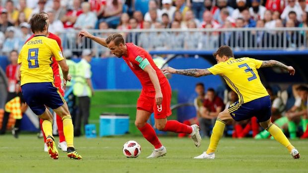 Harry Kane masih di puncak daftar top skor Piala Dunia 2018 meski tidak mencteak gol lawan Swedia.