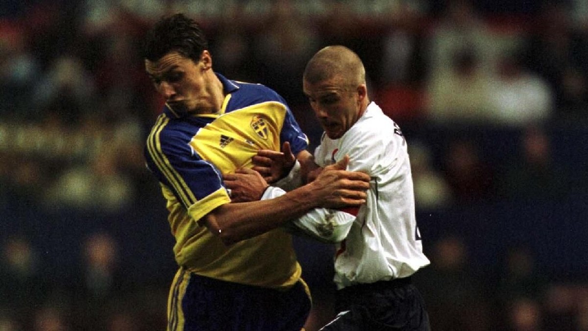 Taruhan Zlatan Ibrahimovic dan David Beckham untuk Swedia vs Inggris (Foto: Alex Livesey/ALLSPORT)