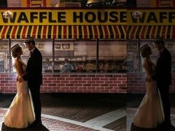 Unik! Pasangan Ini Adakan Foto Pernikahan di Gerai Waffle
