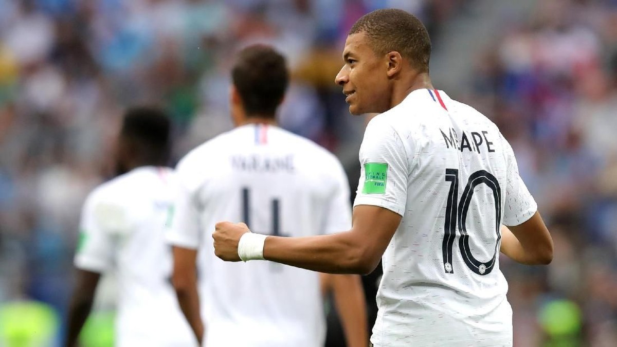 Kylian Mbappe menantikan reuni dengan idolanya Thierry Henry Foto: Alexander Hassenstein/Getty Images
