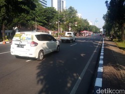 Ada Kendaraan Melintas Saat Rekayasa Lalin Jakarnaval